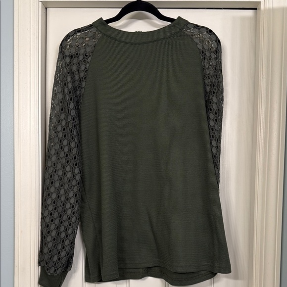 miholl Tops - Green Long Sleeve Top with Lace Detail